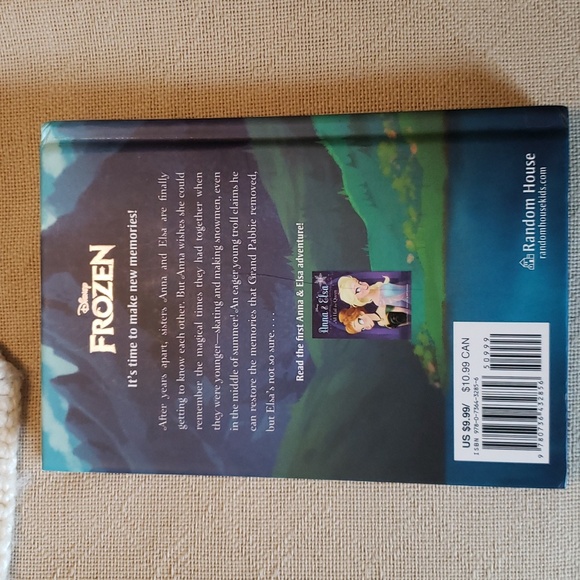 KIDS FROZEN CHAPTER BOOK, BRAND NEW! - Picture 2 of 4